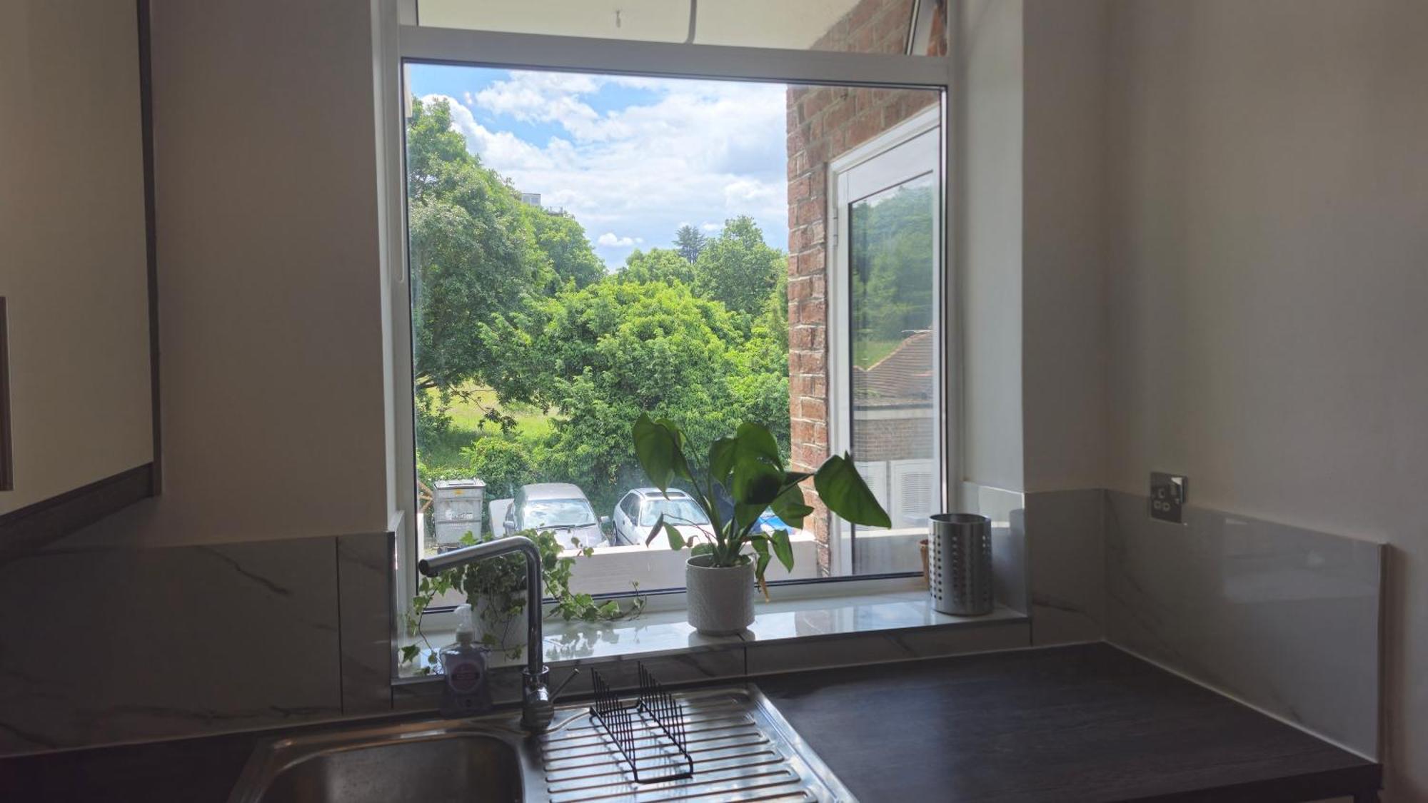 Bright Spacious Airy 2 Bed Flat Ealing Bagian luar foto